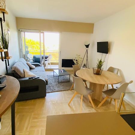 Appartement Cote D'Azur Plage - Piscine - Tennis Villeneuve-Loubet Bagian luar foto