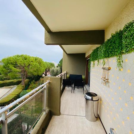 Appartement Cote D'Azur Plage - Piscine - Tennis Villeneuve-Loubet Bagian luar foto