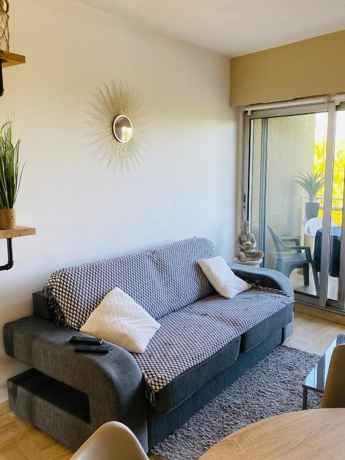 Appartement Cote D'Azur Plage - Piscine - Tennis Villeneuve-Loubet Bagian luar foto